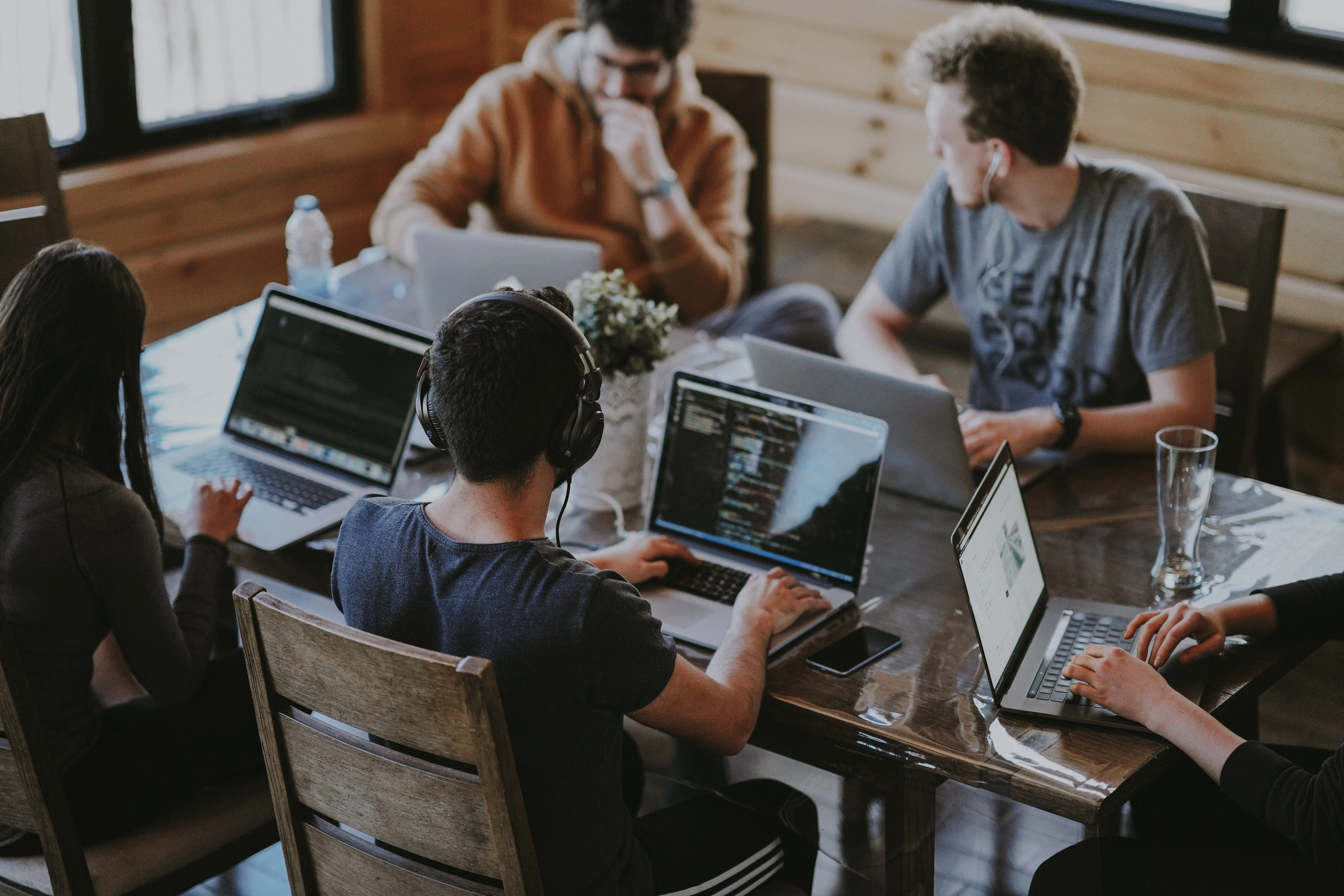 The Seven Pillars of Platform Team: Core Values That Guide the Development of a Technology Platform